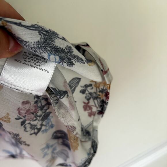 ModCloth Blouse Size XL Fairytale Fantasy Novelty Print Blouse Fairycore Top - Picture 6 of 6